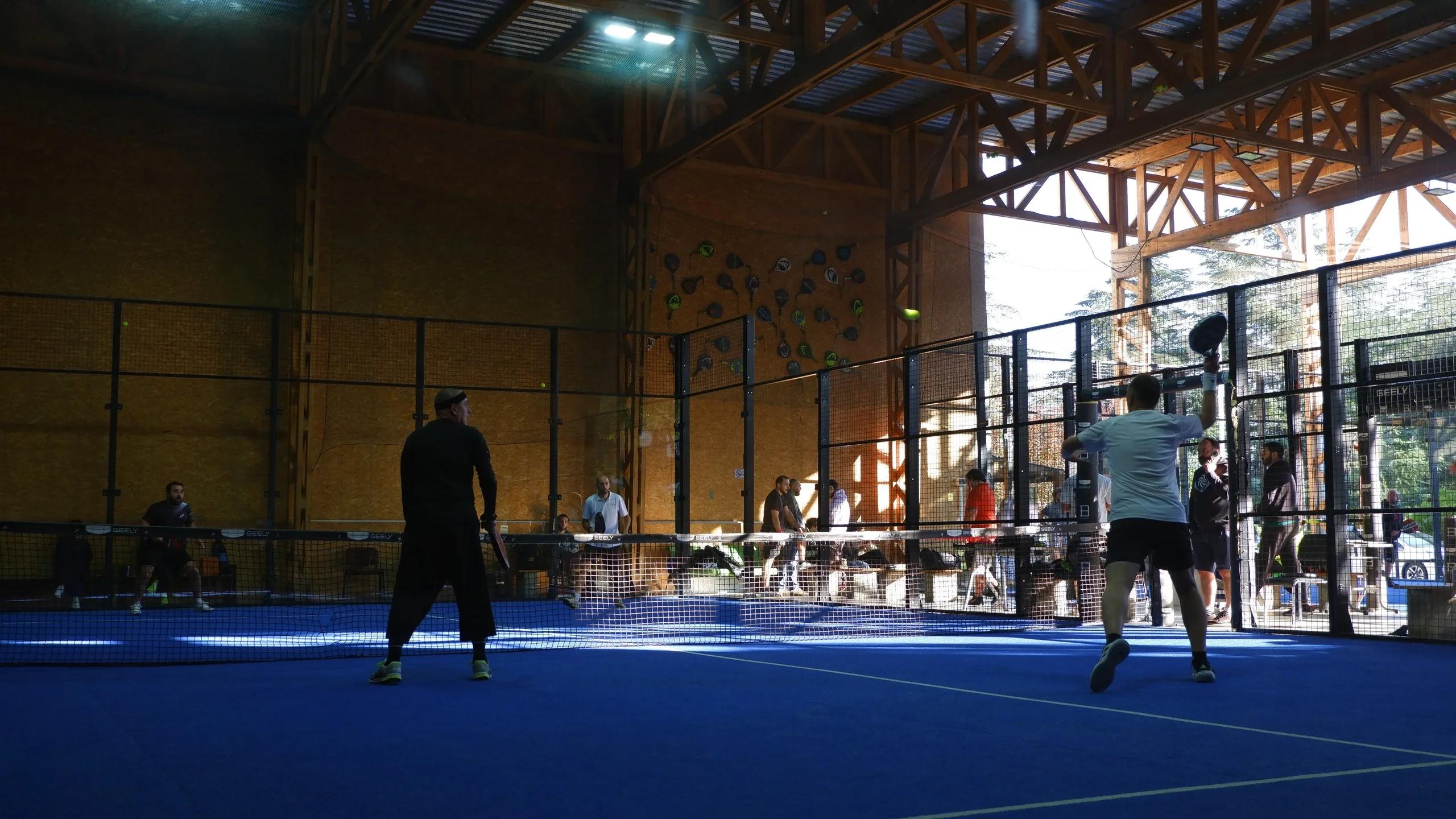 Padelbade Dighomi